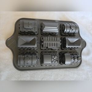 Nordic Ware Train Cakelet Pan Official